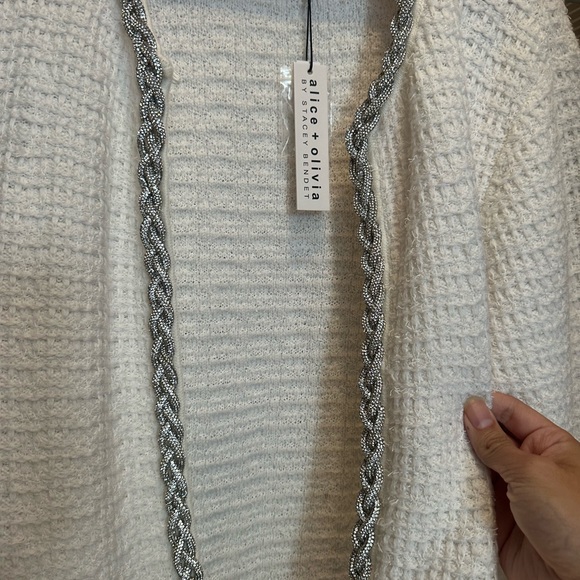 Alice + Olivia
Akira Embellished-Trim Cardigan Size XL - Picture 8 of 13